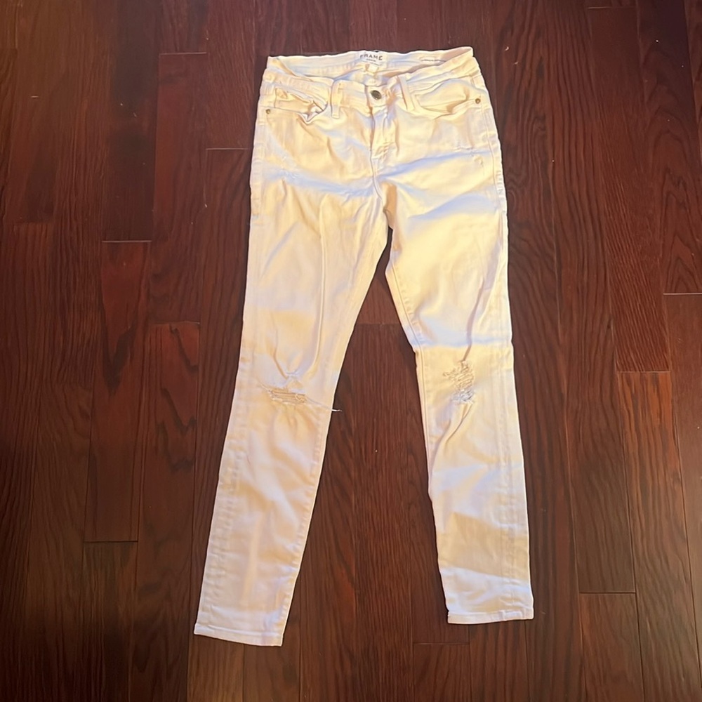 Frame jeans. White. Le skinny de Jeanne Crop. Size 29